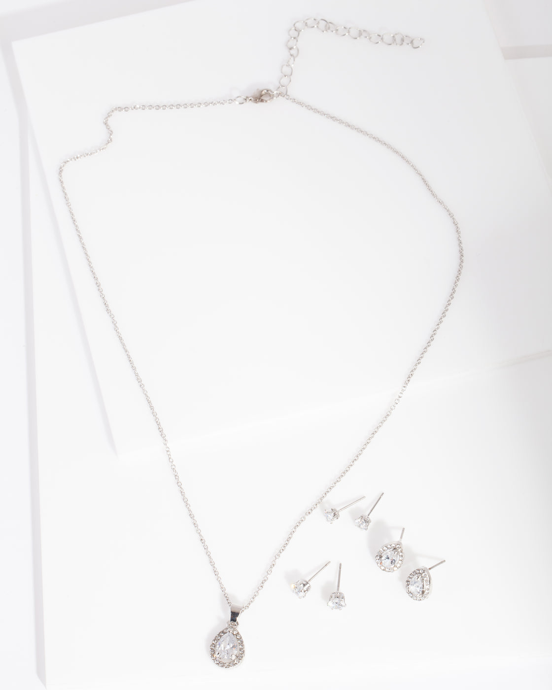 Diamond Simulant Pear Drop Earrings Necklace Set