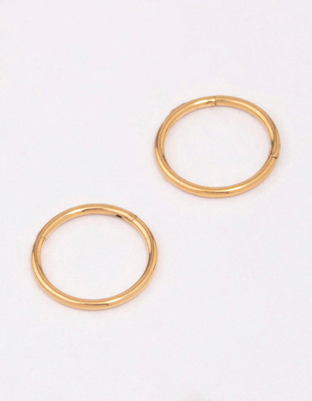 Beautifully crafted gold plated titanium sleeper earrings in 8mm front view