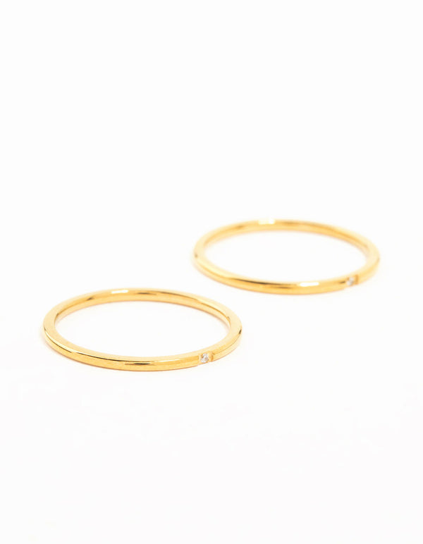Waterproof gold plated stainless steel fine band rings in a 2-pack front view