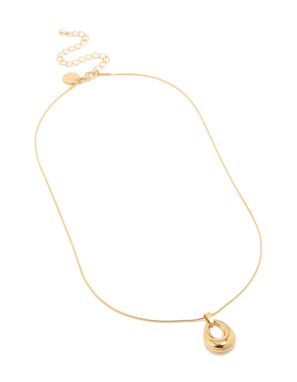 Presenting a waterproof open oval pendant necklace crafted from gold plated stainless steel front view