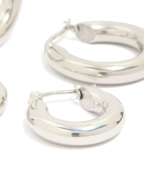 Waterproof stainless steel tube hoop earrings in a 2-pack with silver hoop closure post detail view