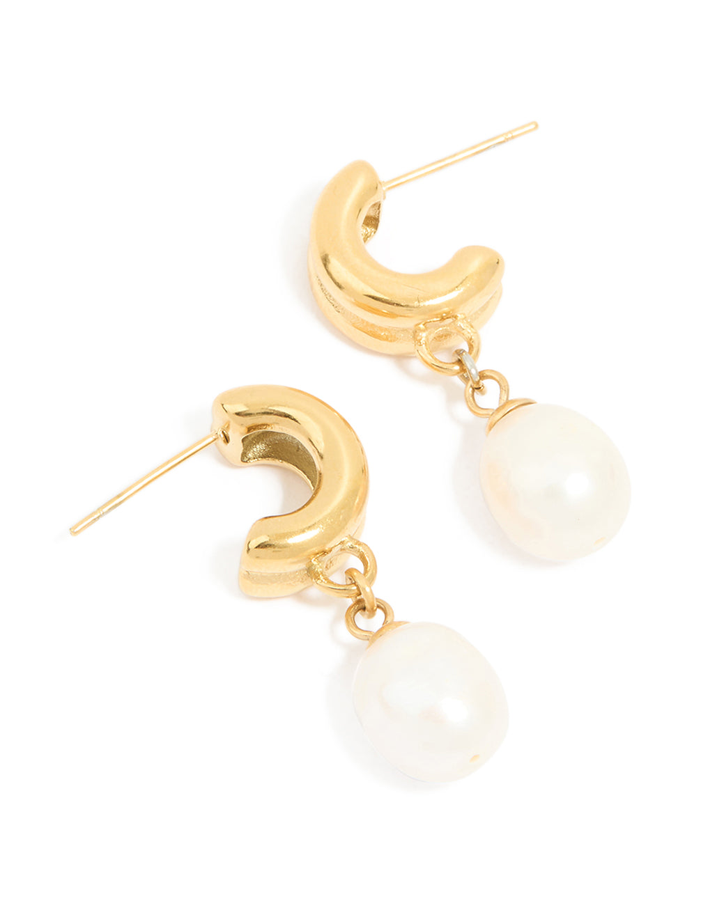 Showcasing waterproof gold plated stainless steel pearl chunky drop earrings front view