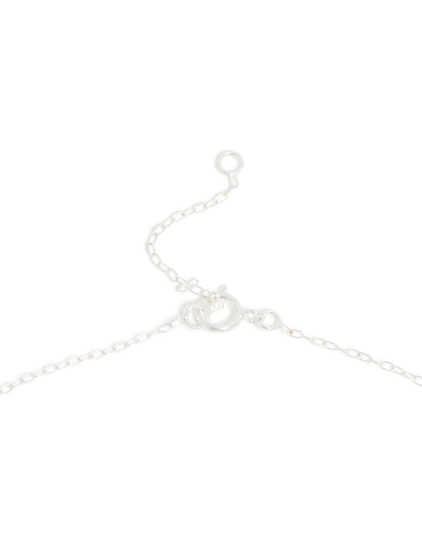 Highlighting sterling silver necklace with heart and pearl clasp detail view