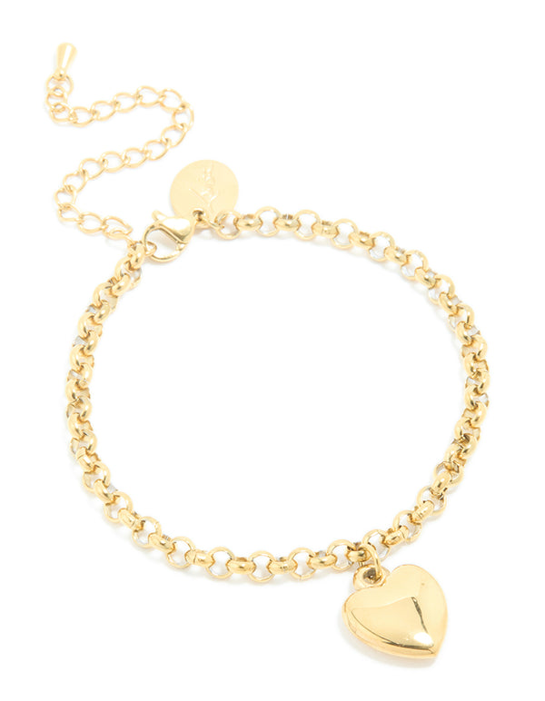 Crafted from waterproof gold plated stainless steel, this chunky heart bracelet in gold front view