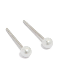 Pearl Mini Stud Earrings - link has visual effect only