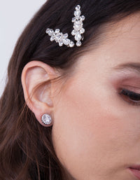 Silver Diamond Simulant Circle Crystal Stud Earrings - link has visual effect only