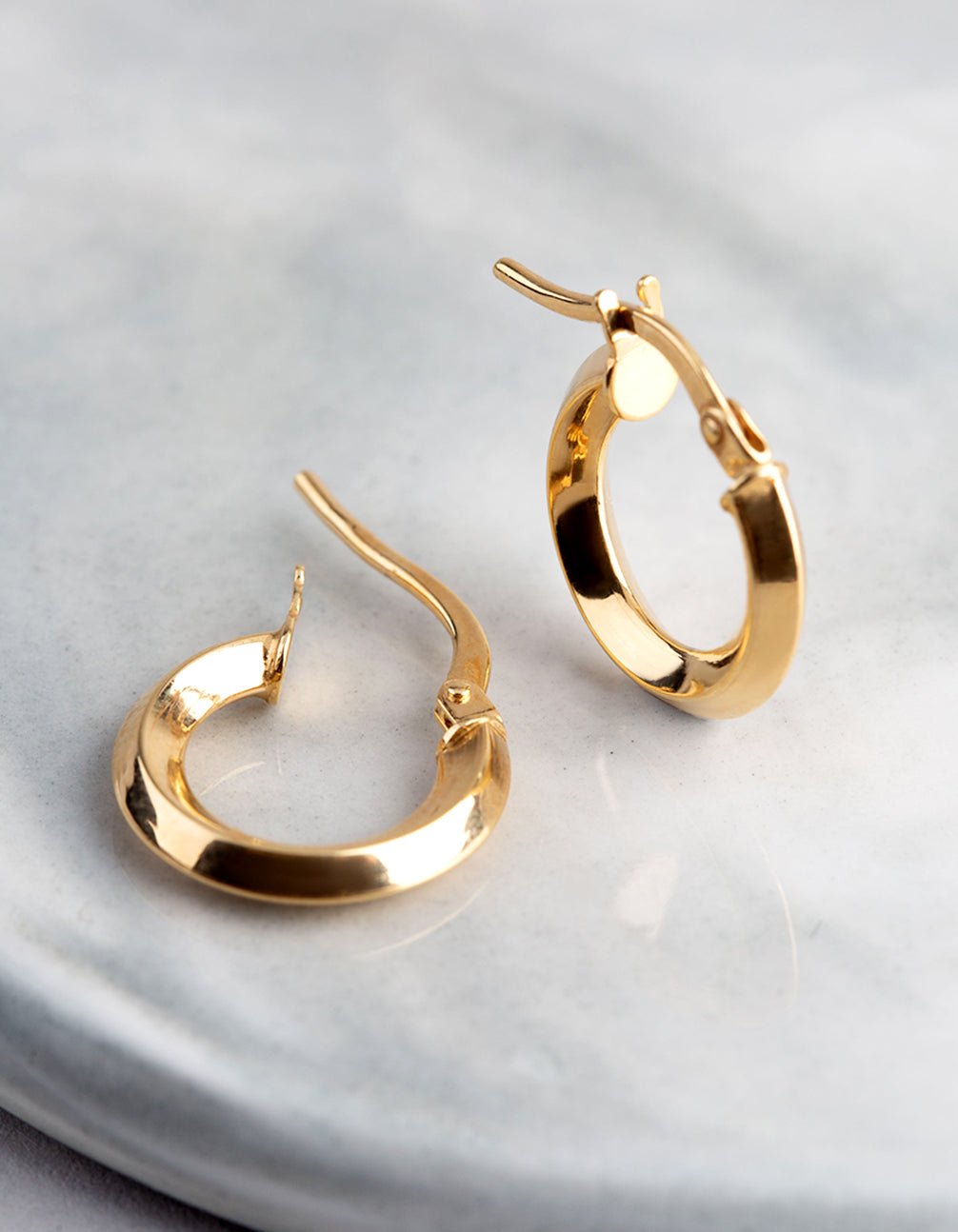 9ct Gold 13mm Round Creole Hoop Earrings