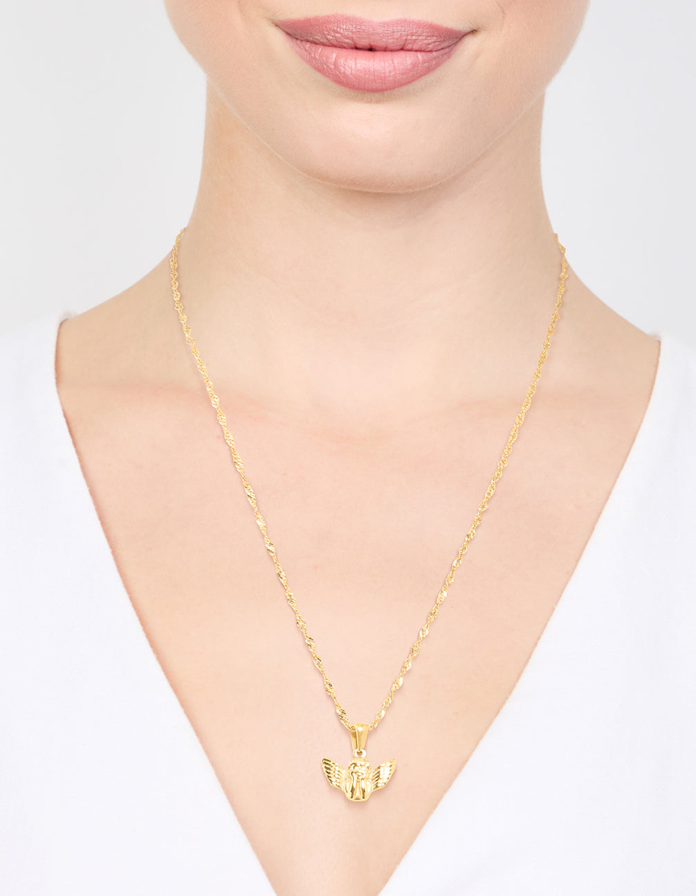 Waterproof Gold Plated Stainless Steel Short Bee Charm Necklace
