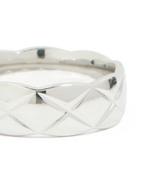 Waterproof Stainless Steel Crosshatch Band Ring - link has visual effect only