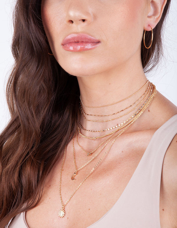 Exquisite Necklaces - Gold, Silver, Pearl & Stylish Chokers - Lovisa