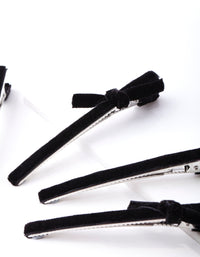 Thin Velvet Clip 4-Pack - link has visual effect only