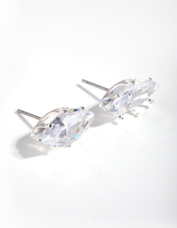 Silver Oval Stone Claw Stud Earrings