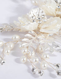 Silver Pearlised Flower Comb - link has visual effect only