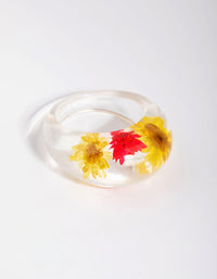 Yellow and Red Plastic Daisy Ring - link has visual effect only