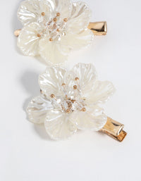 Gold Pearlised Flower Clip - link has visual effect only