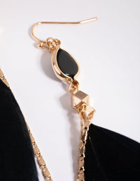 Black Feather Drop Earrings - link has visual effect only