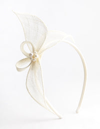 Sinamay Petal Fascinator with Pearl Trim - link has visual effect only