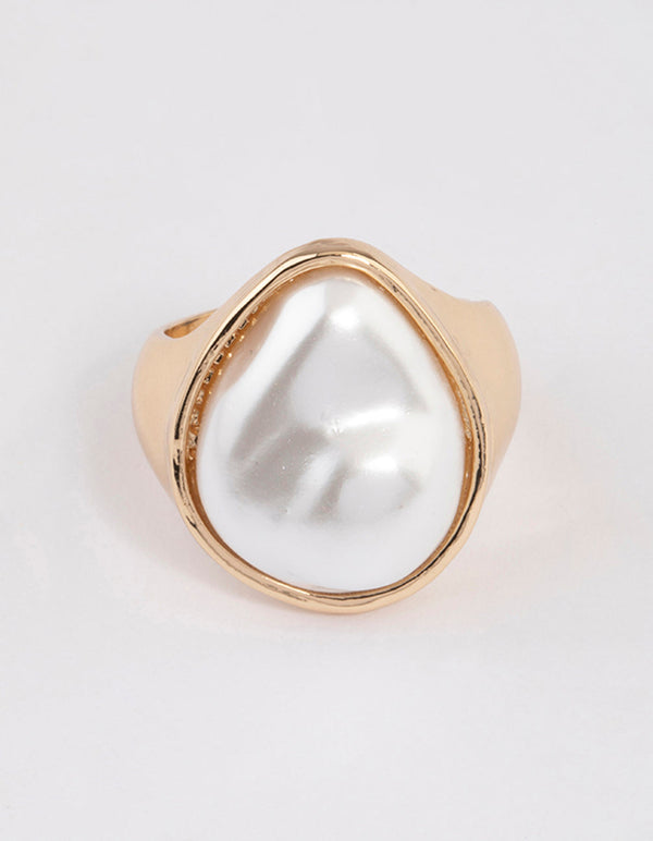 Gold Irregular Pearl Ring