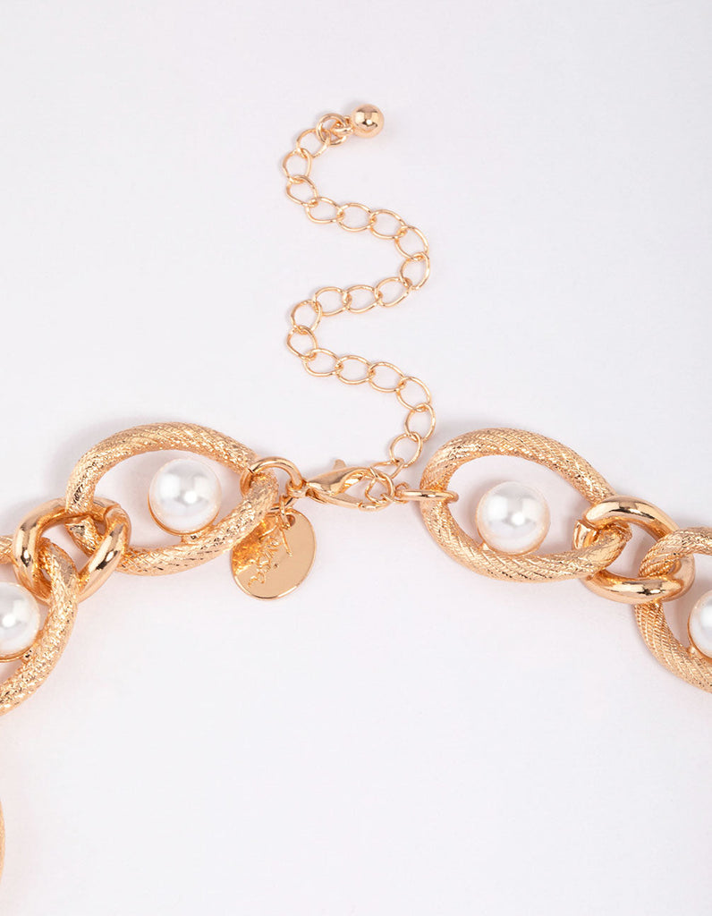 Gold Textured Pearl Short Chain Necklace